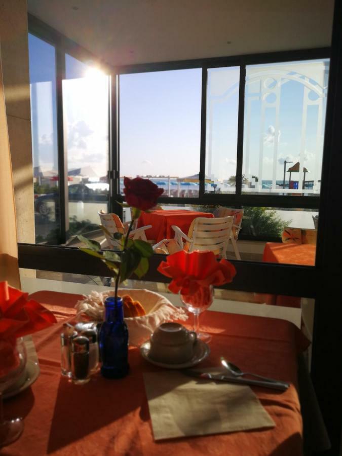 Hotel Silvana Μπελάρια-Ιτζέα Μαρίνα Εξωτερικό φωτογραφία